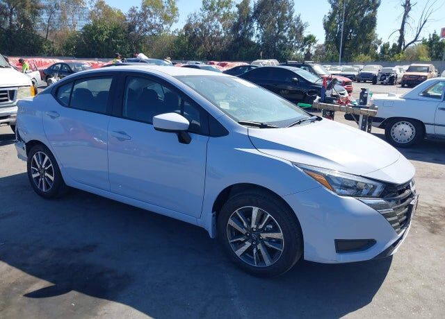 2025 NISSAN Versa