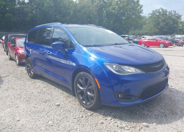 2020 CHRYSLER Pacifica