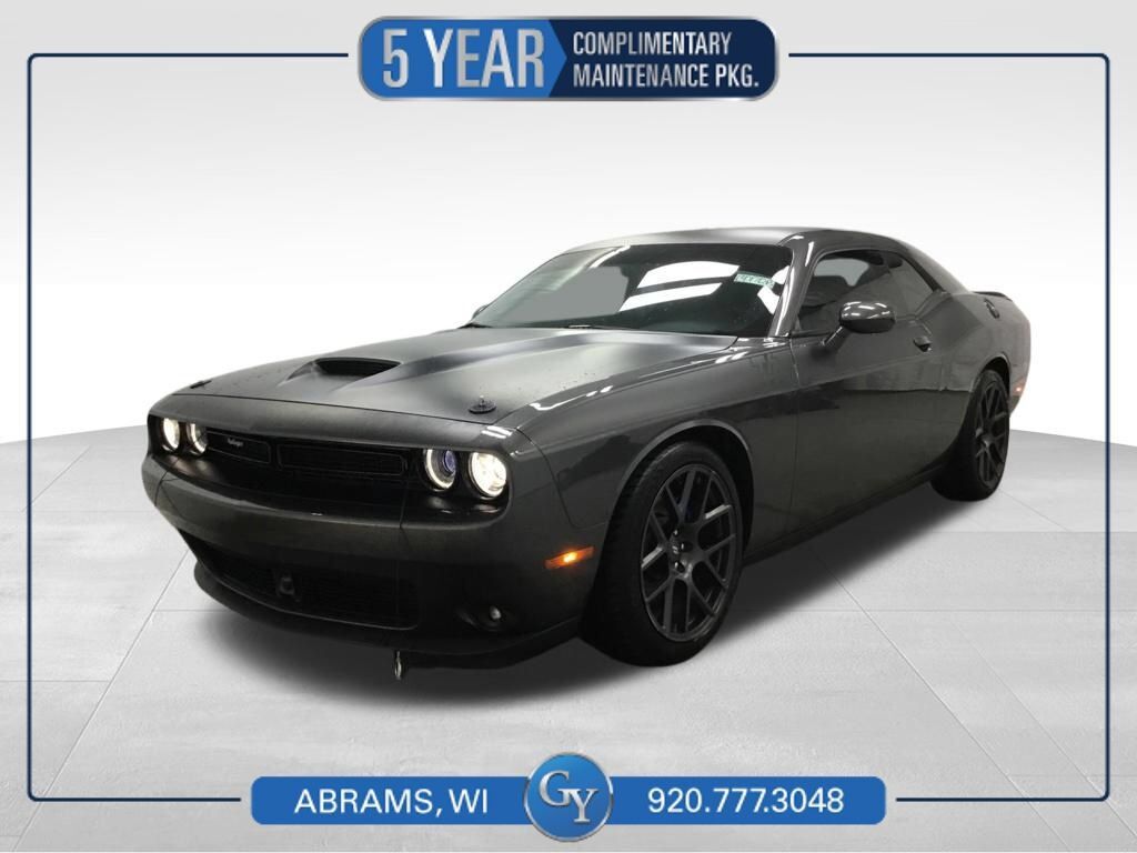 2017 DODGE Challenger