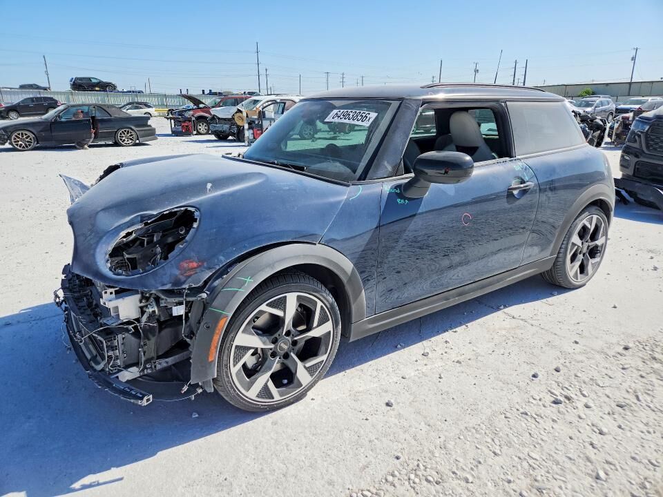 2025 MINI Hardtop