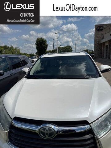 2016 TOYOTA Highlander