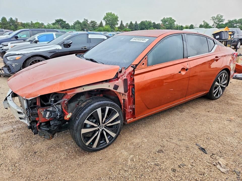 2022 NISSAN Altima