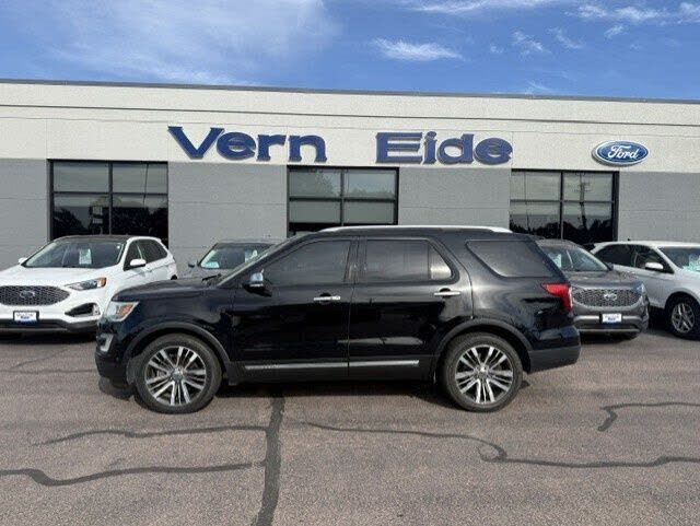 2017 FORD Explorer