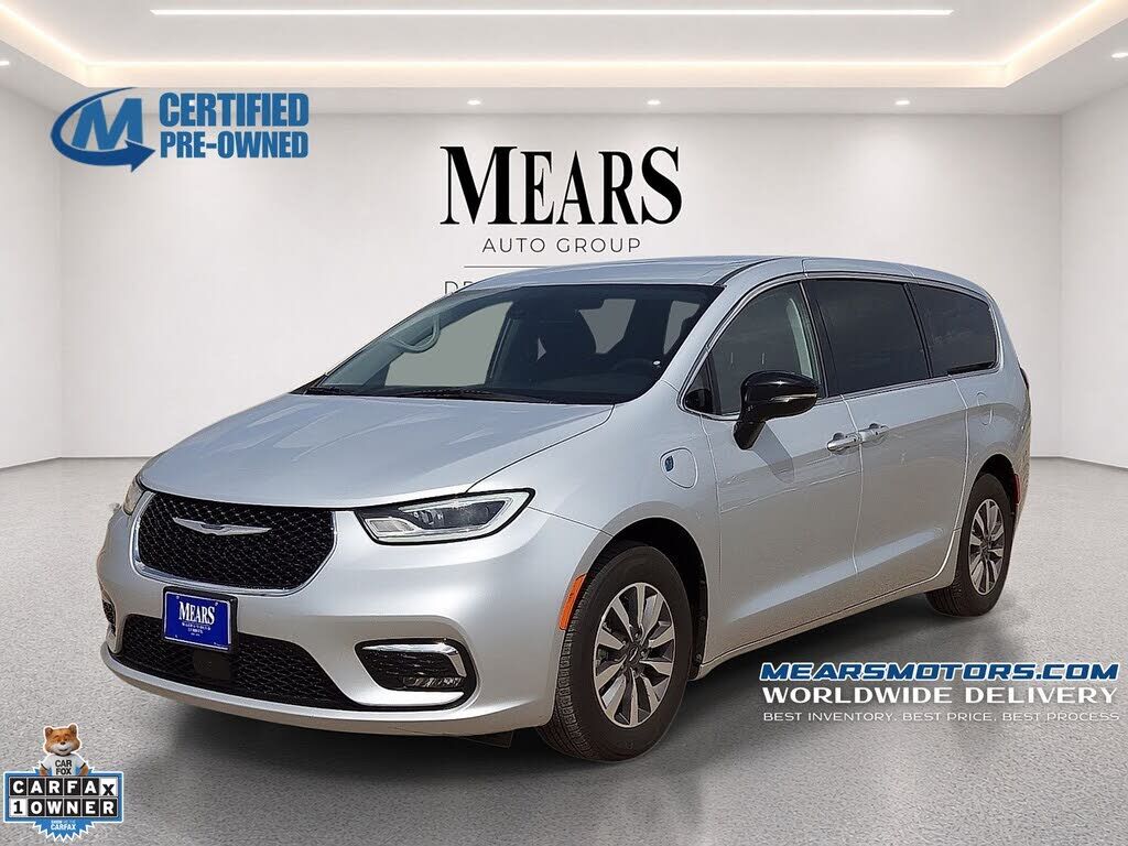2024 CHRYSLER Pacifica