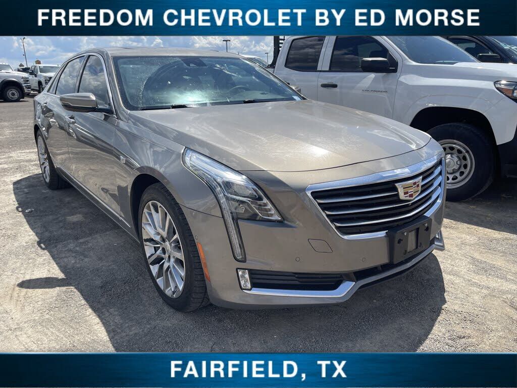 2017 CADILLAC CT6