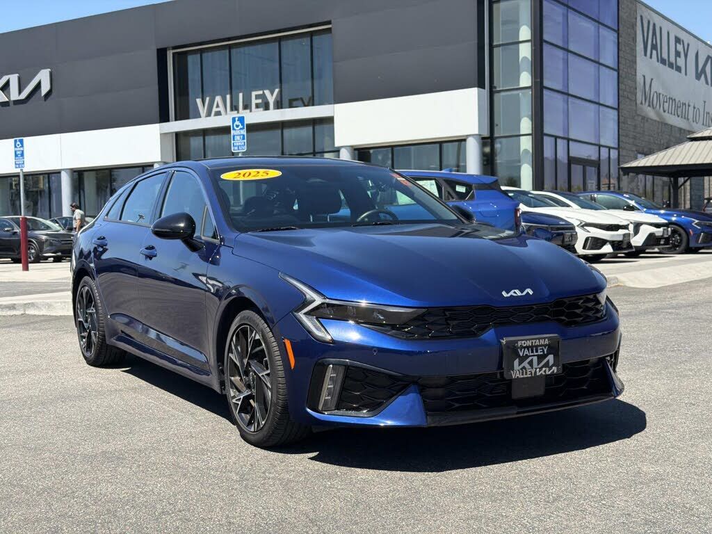 2025 KIA K5