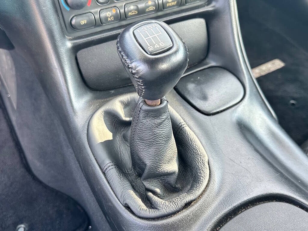 2002 CHEVROLET Corvette