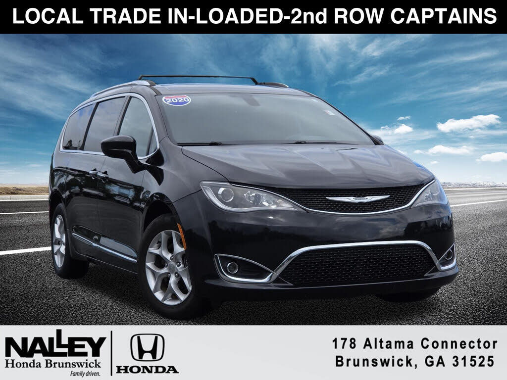 2020 CHRYSLER Pacifica