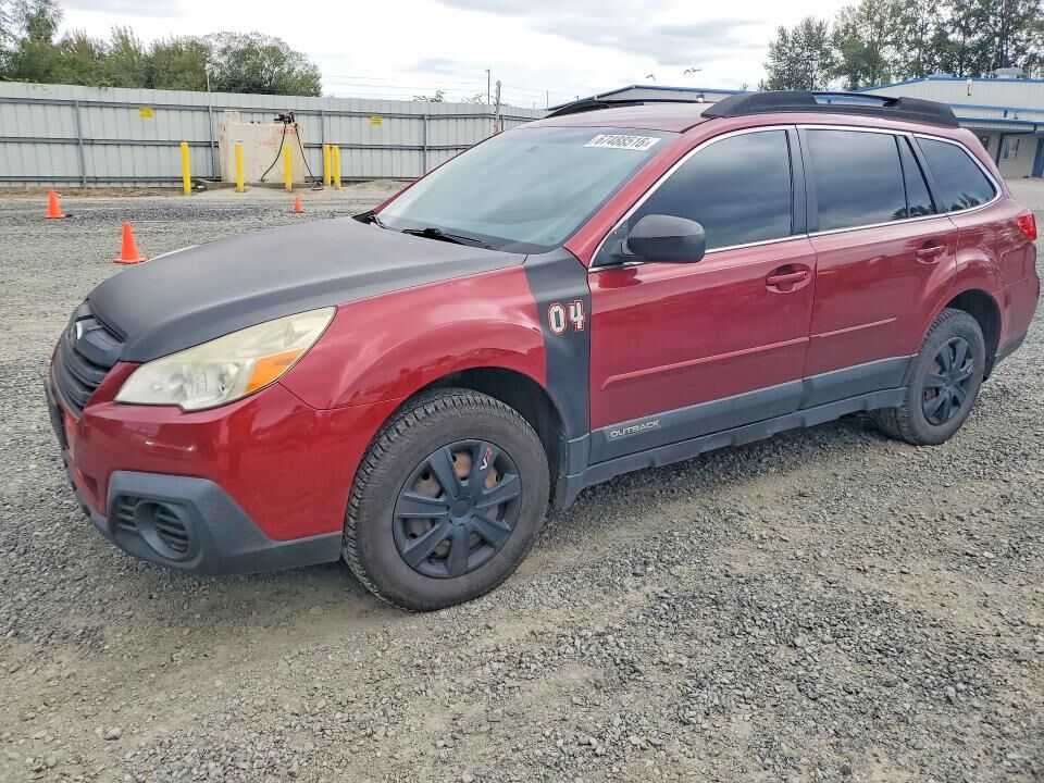 2013 SUBARU Outback