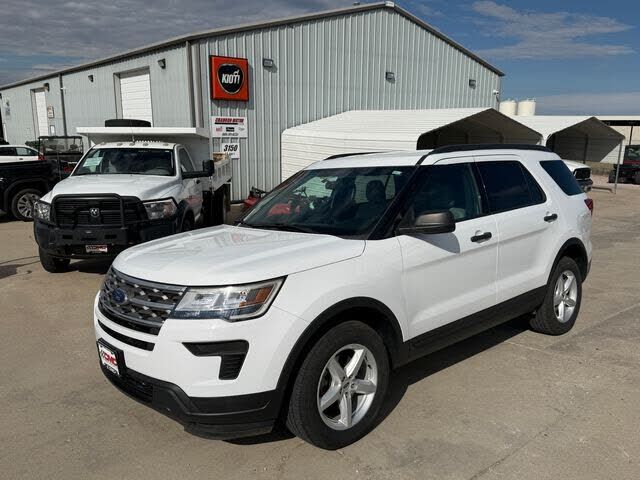 2018 FORD Explorer