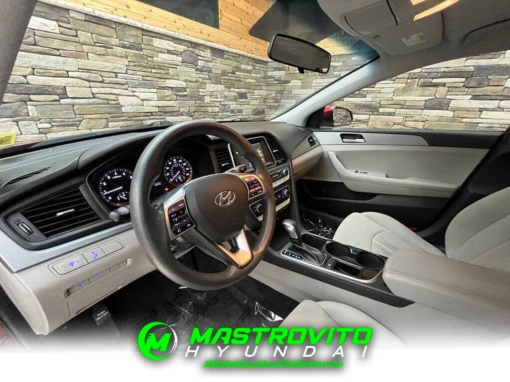 2019 HYUNDAI Sonata