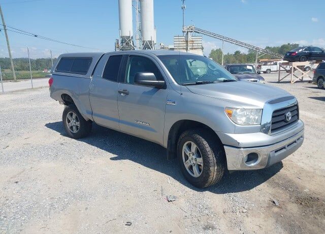 2008 TOYOTA Tundra