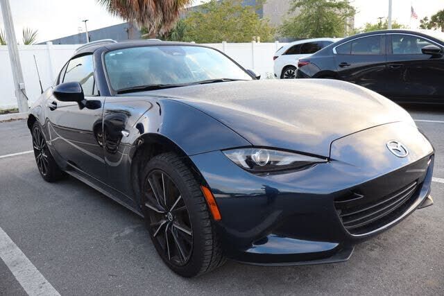 2025 MAZDA MX-5