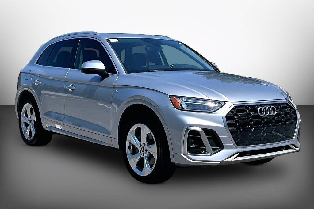 2022 AUDI Q5