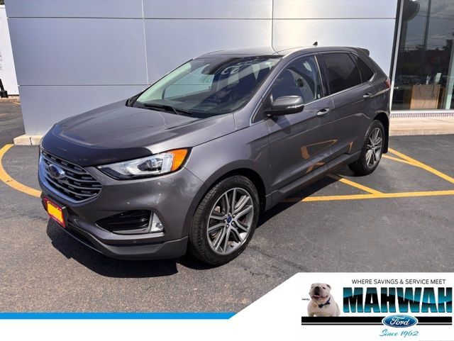 2022 FORD Edge