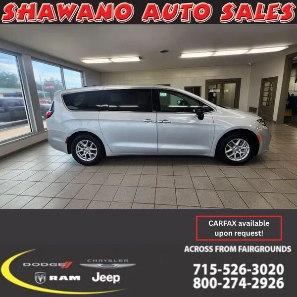 2024 CHRYSLER Pacifica