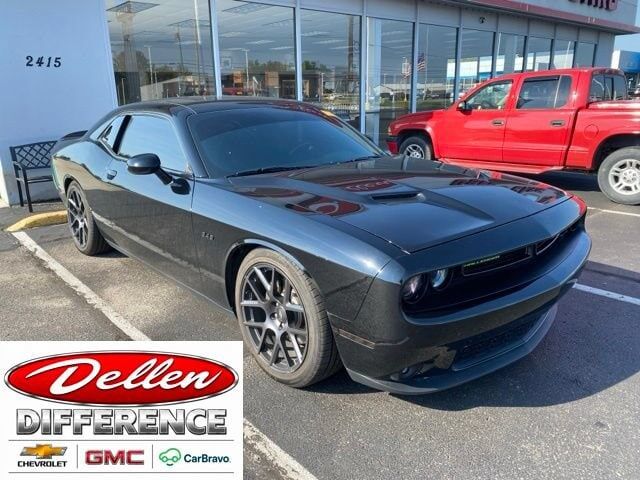 2016 DODGE Challenger