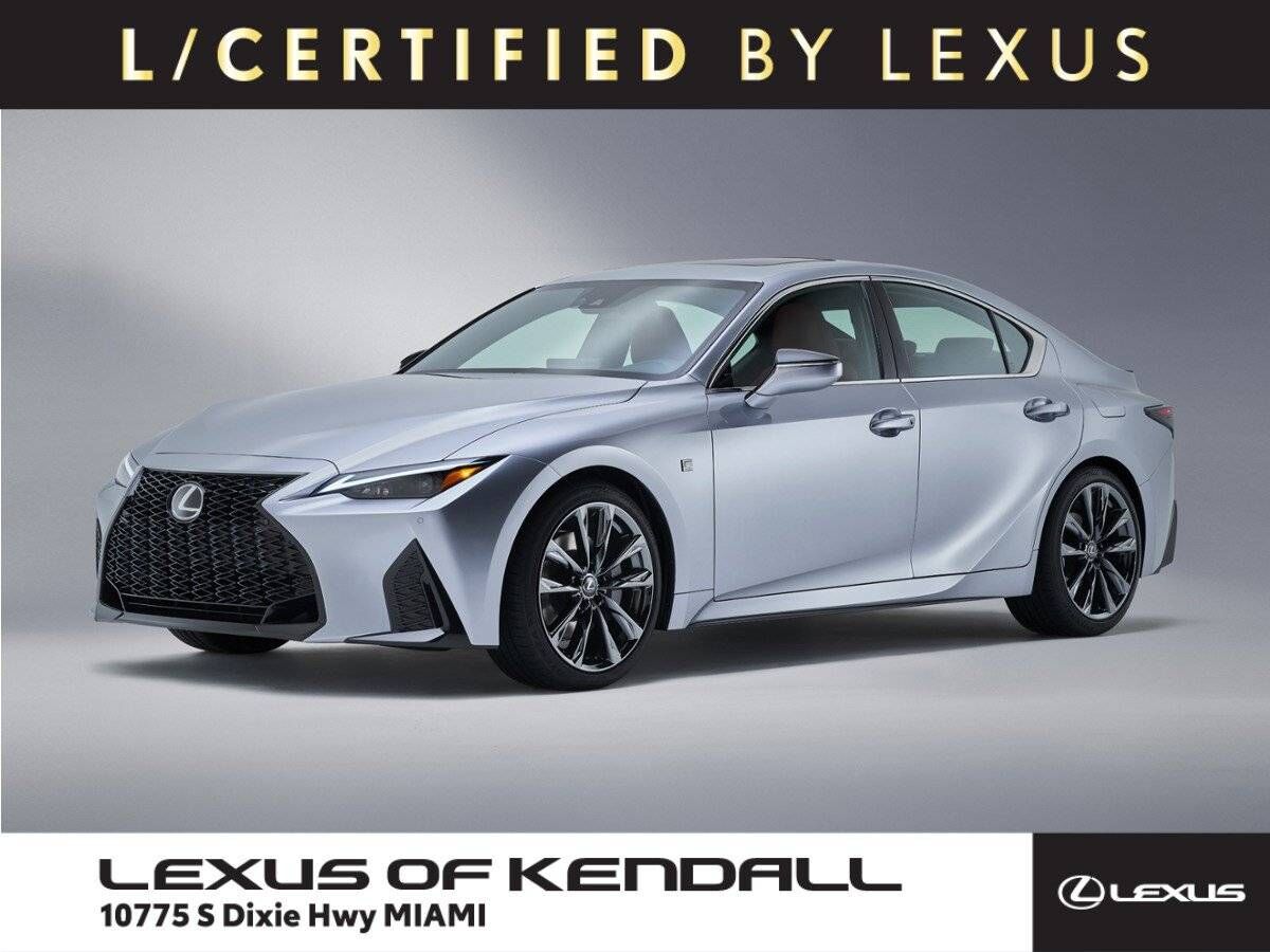 2023 LEXUS IS