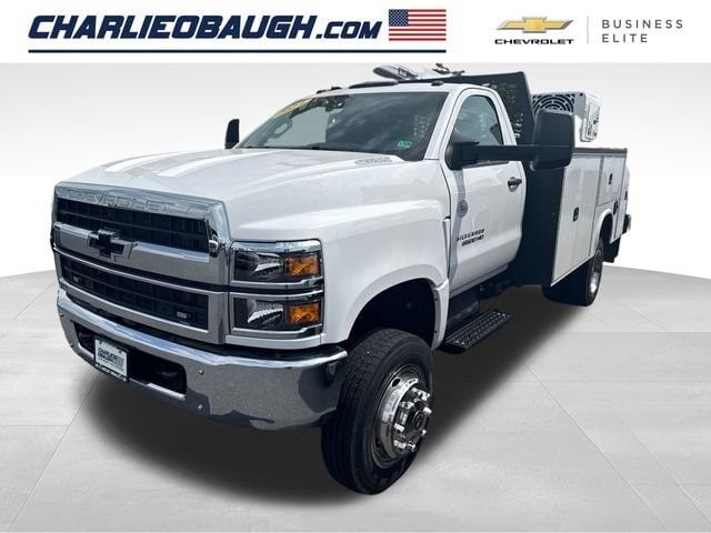 2024 GMC Silverado Medium Duty