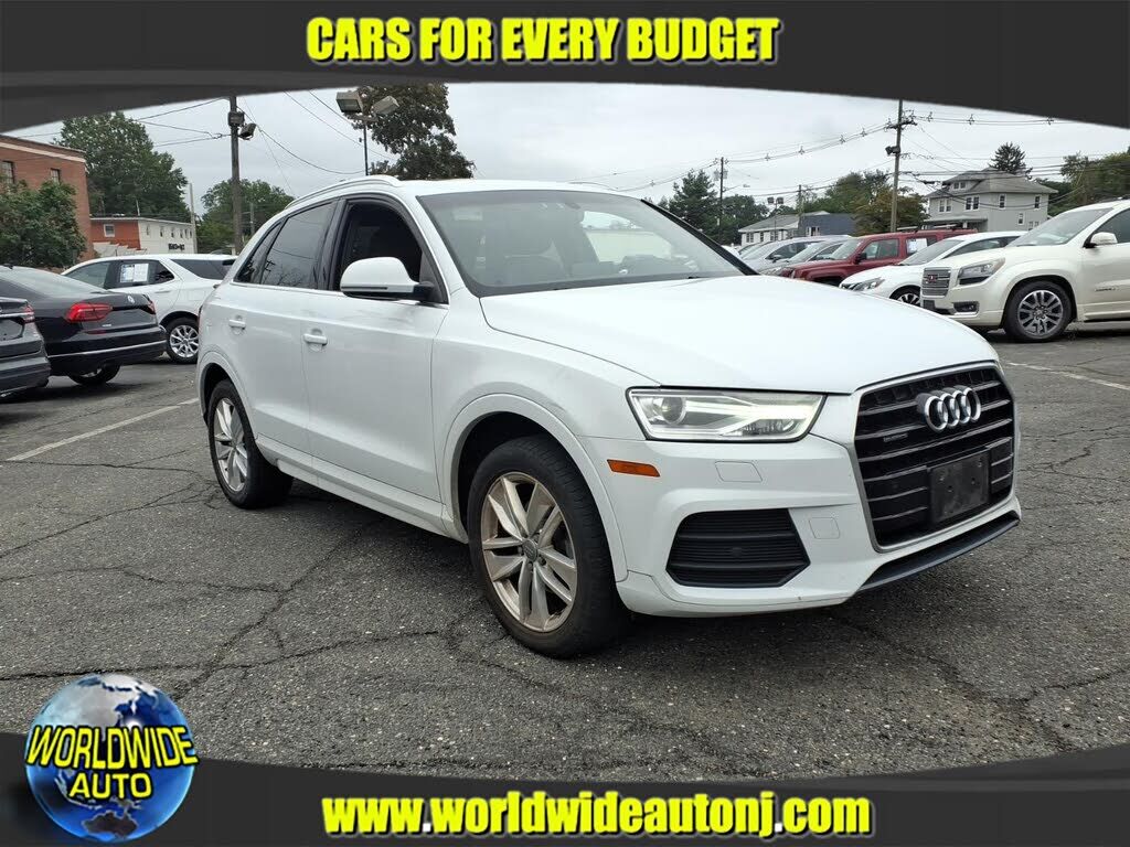 2017 AUDI Q3