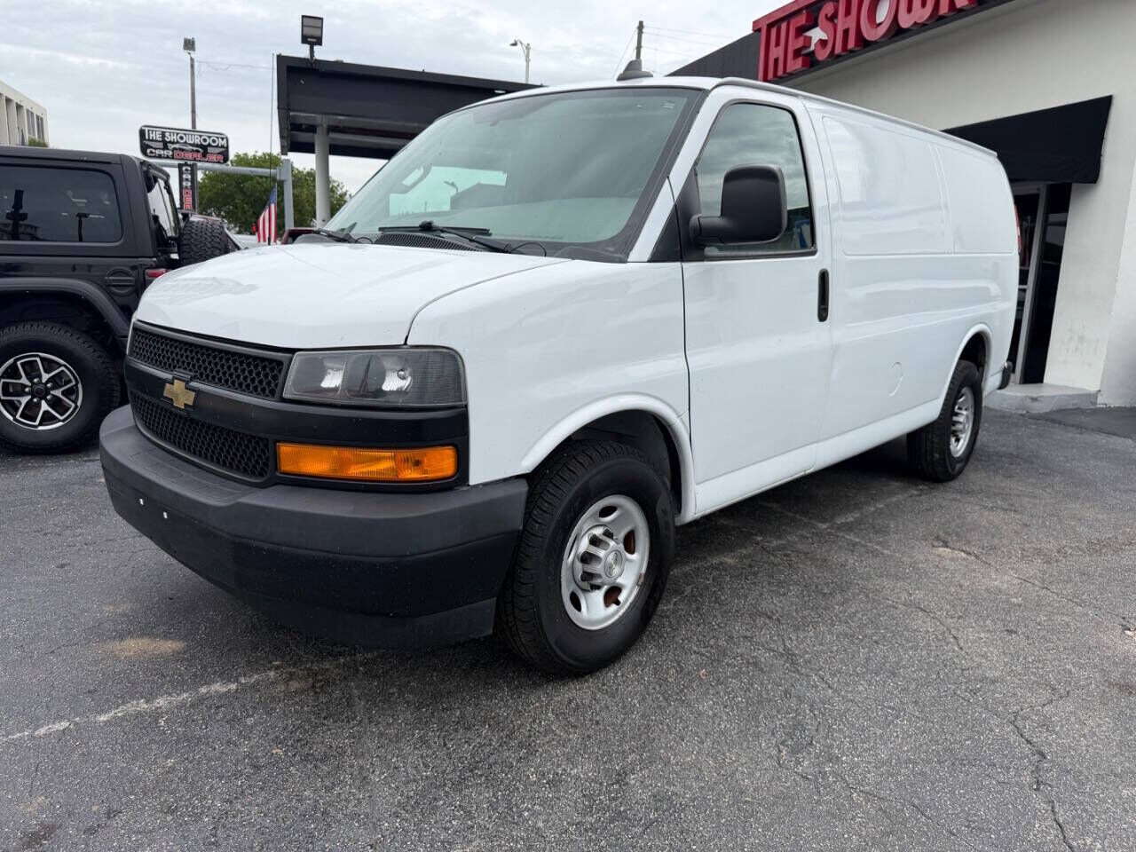 2021 CHEVROLET Express