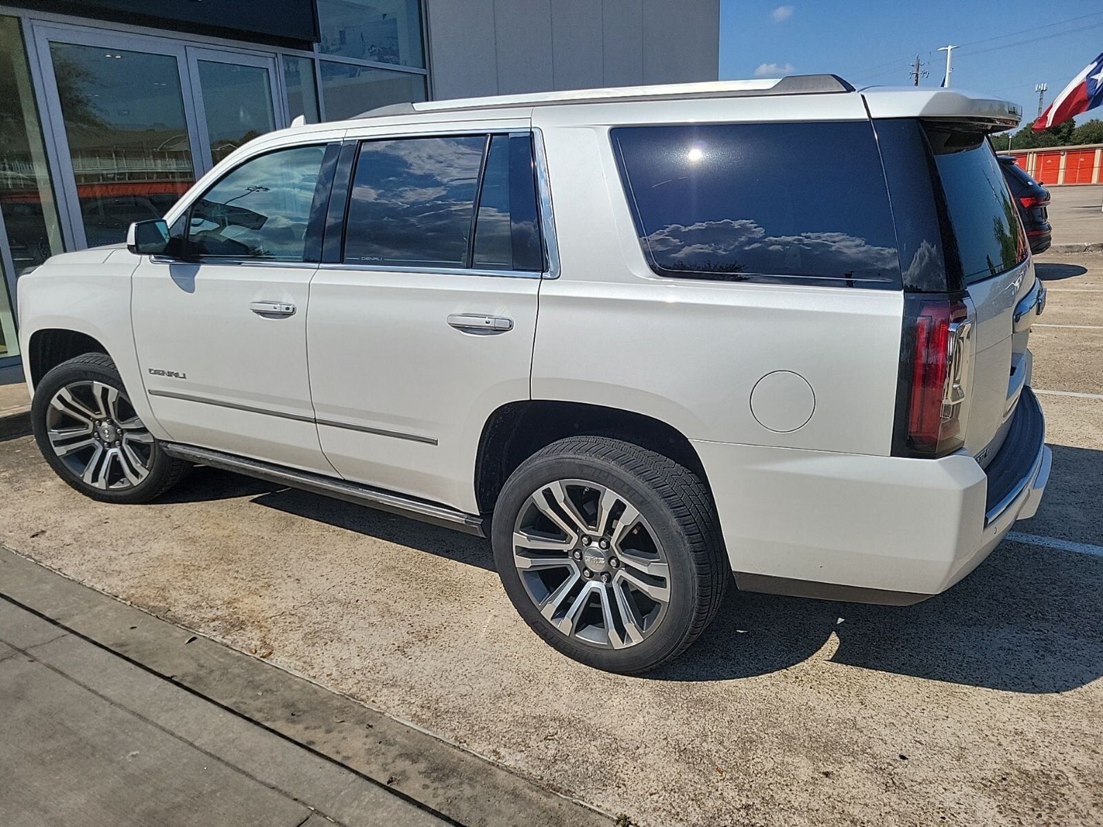 2017 GMC Yukon