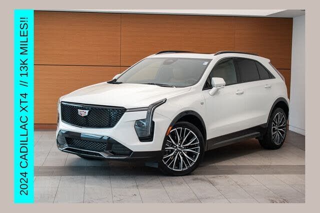 2024 CADILLAC XT4