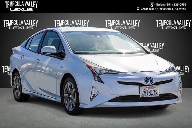 2016 TOYOTA PRIUS