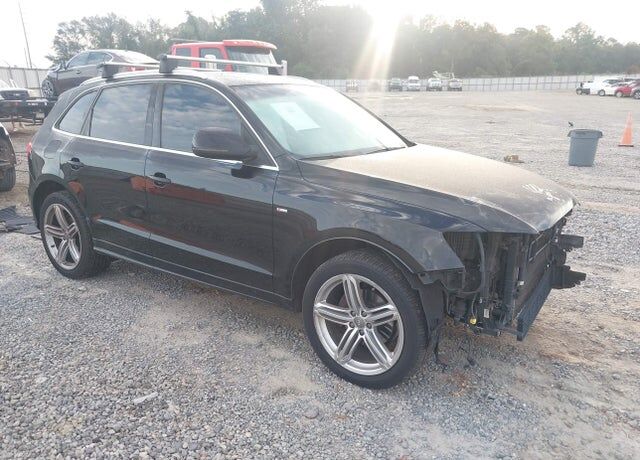 2010 AUDI Q5