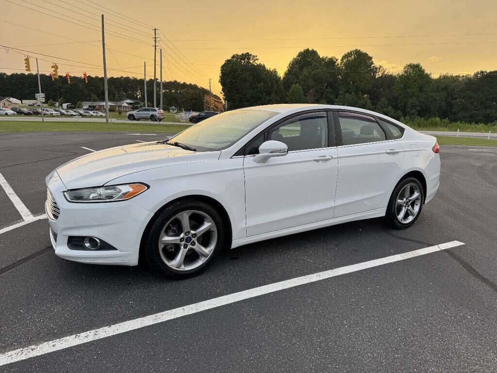 2016 FORD Fusion
