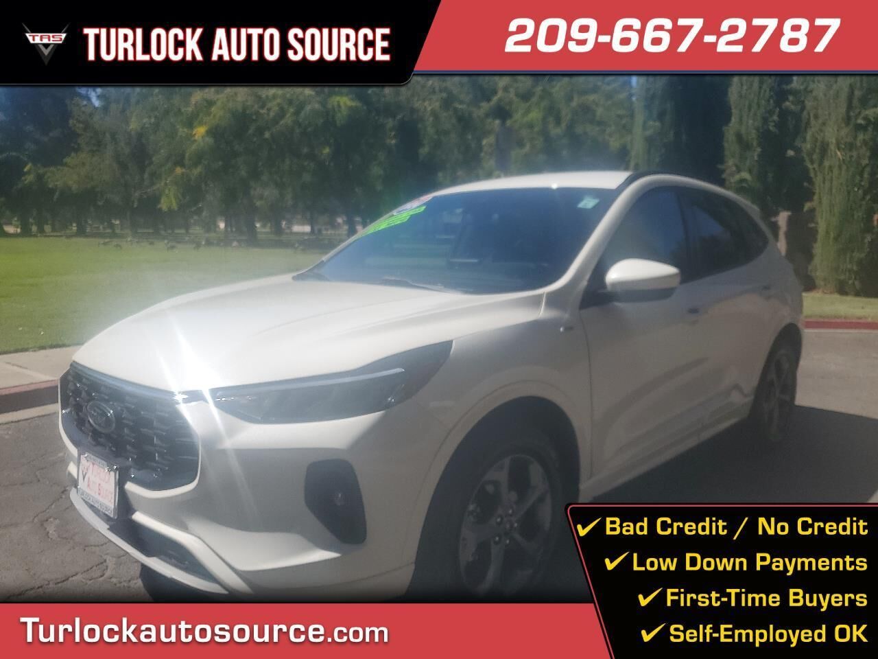 2024 FORD Escape