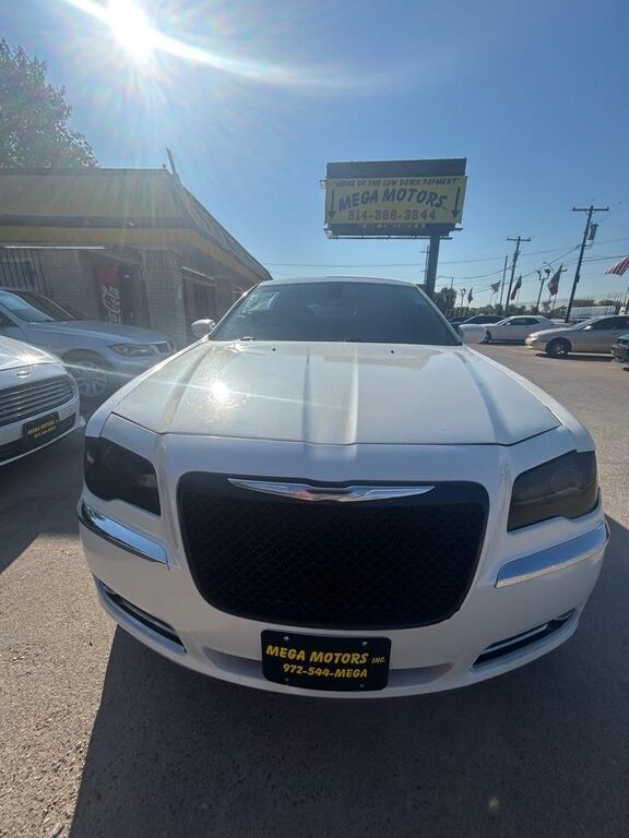 2014 CHRYSLER 300