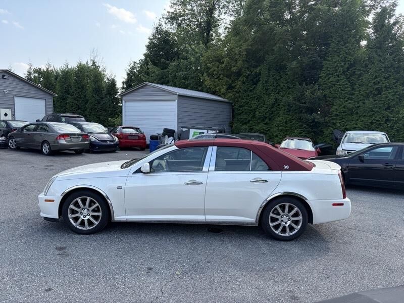 2005 CADILLAC STS