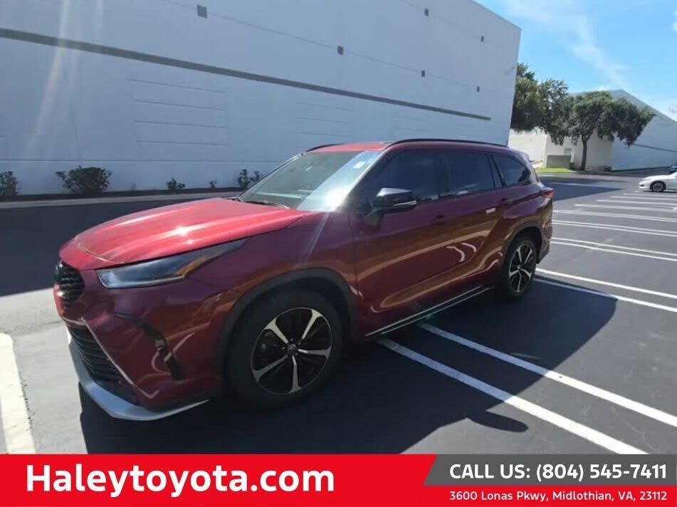 2022 TOYOTA Highlander