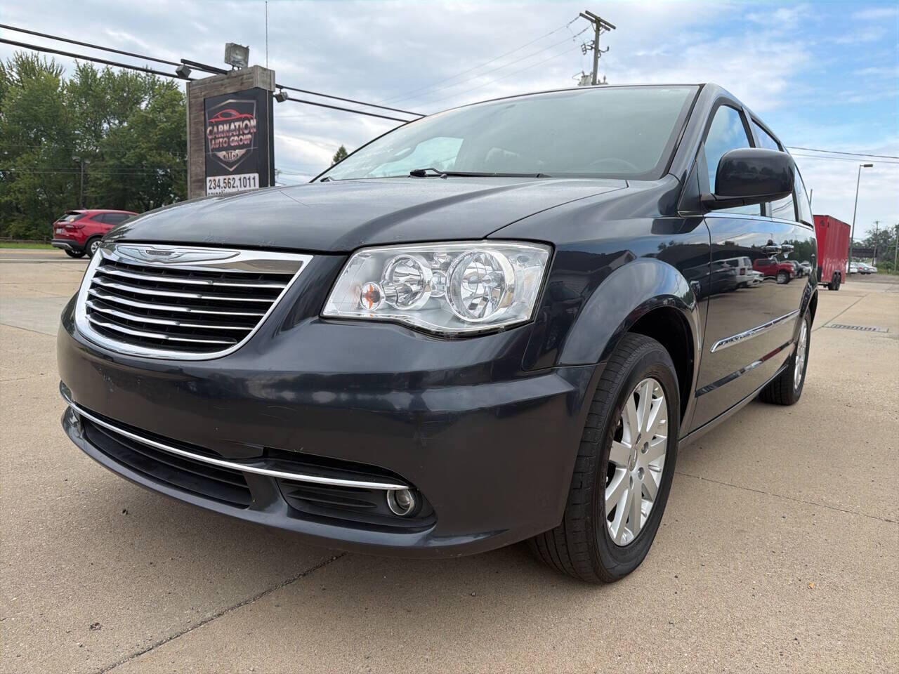 2013 CHRYSLER Town and Country