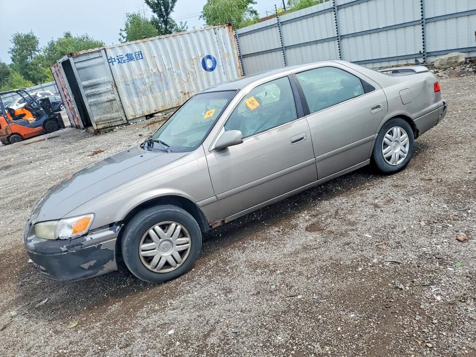 2001 TOYOTA Camry