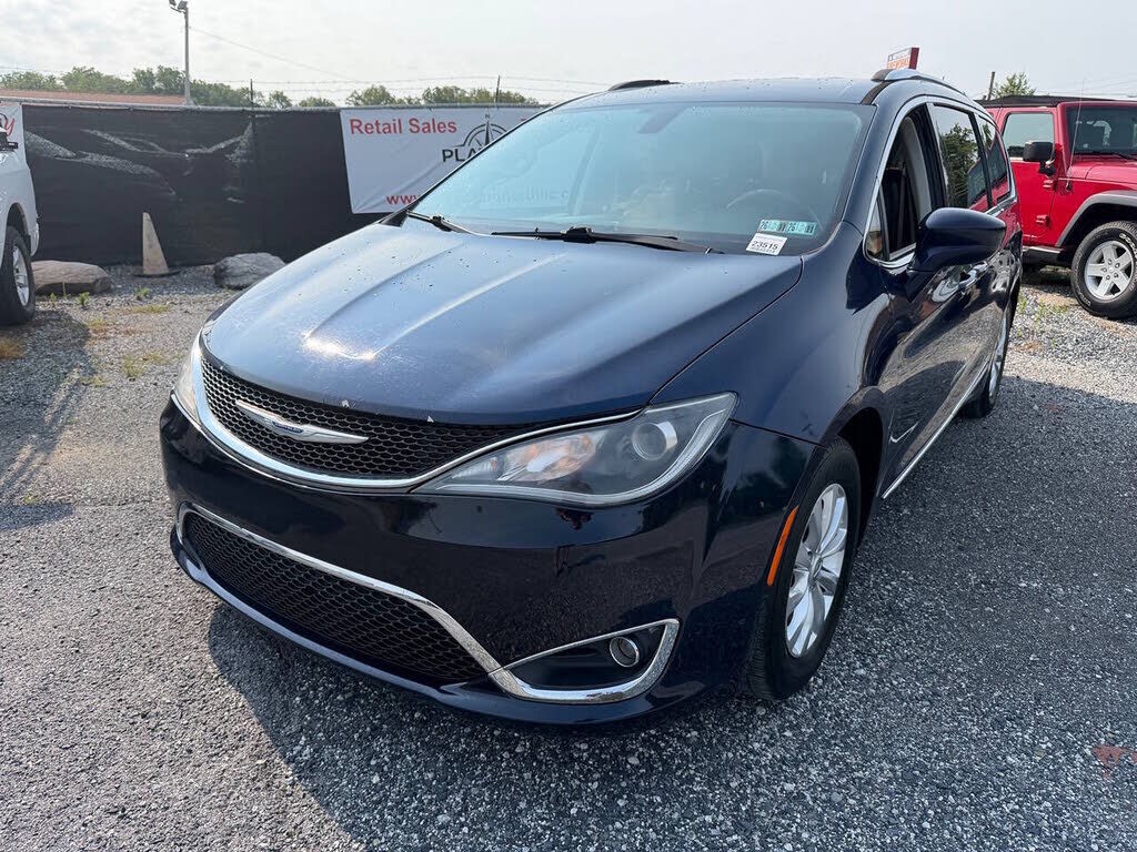 2019 CHRYSLER Pacifica