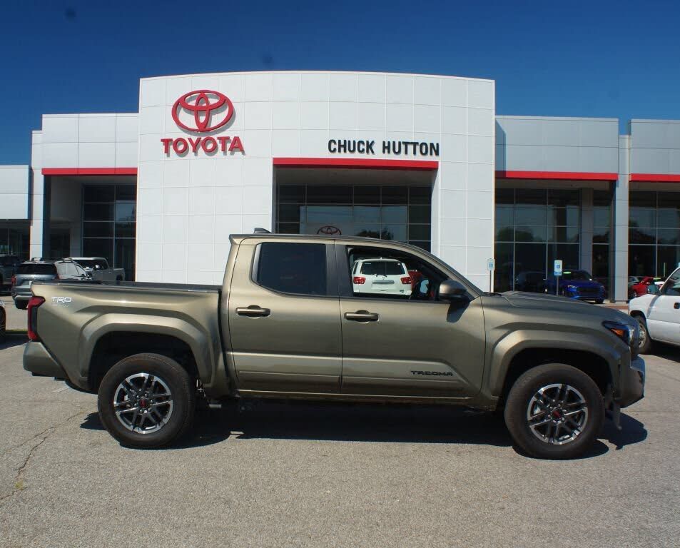 2025 TOYOTA Tacoma