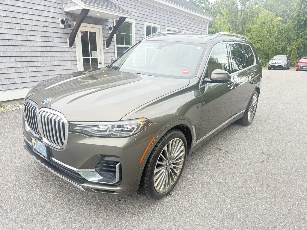 2022 BMW X7