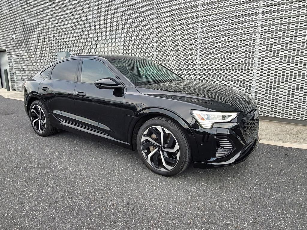 2024 Audi Q8