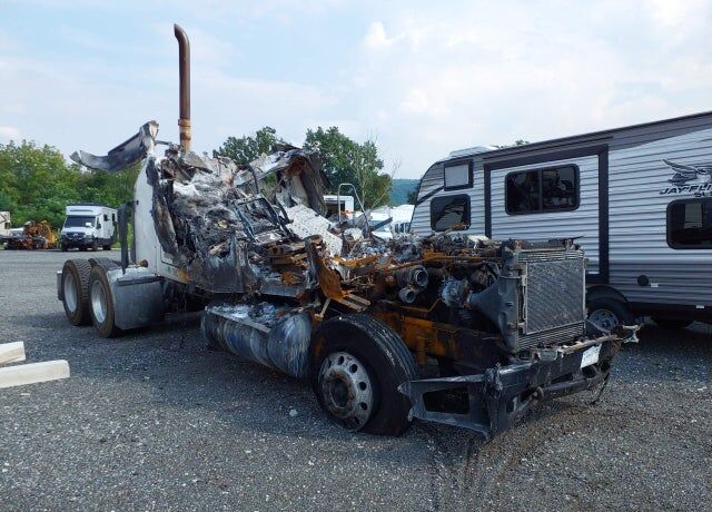 2007 FREIGHTLINER Columbia
