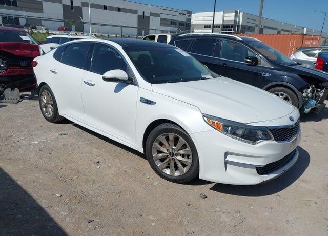 2018 KIA Optima