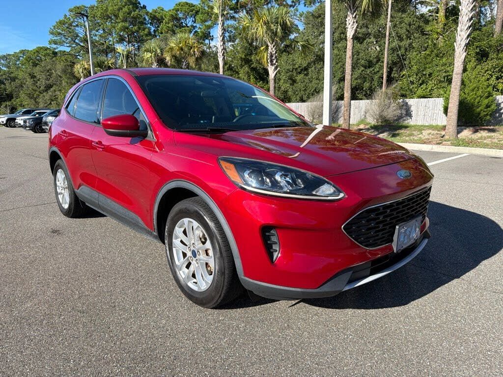 2020 FORD Escape
