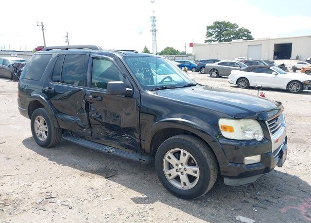 2010 FORD Explorer