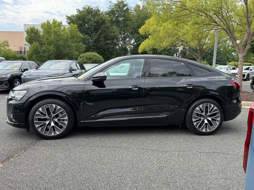 2024 Audi Q8