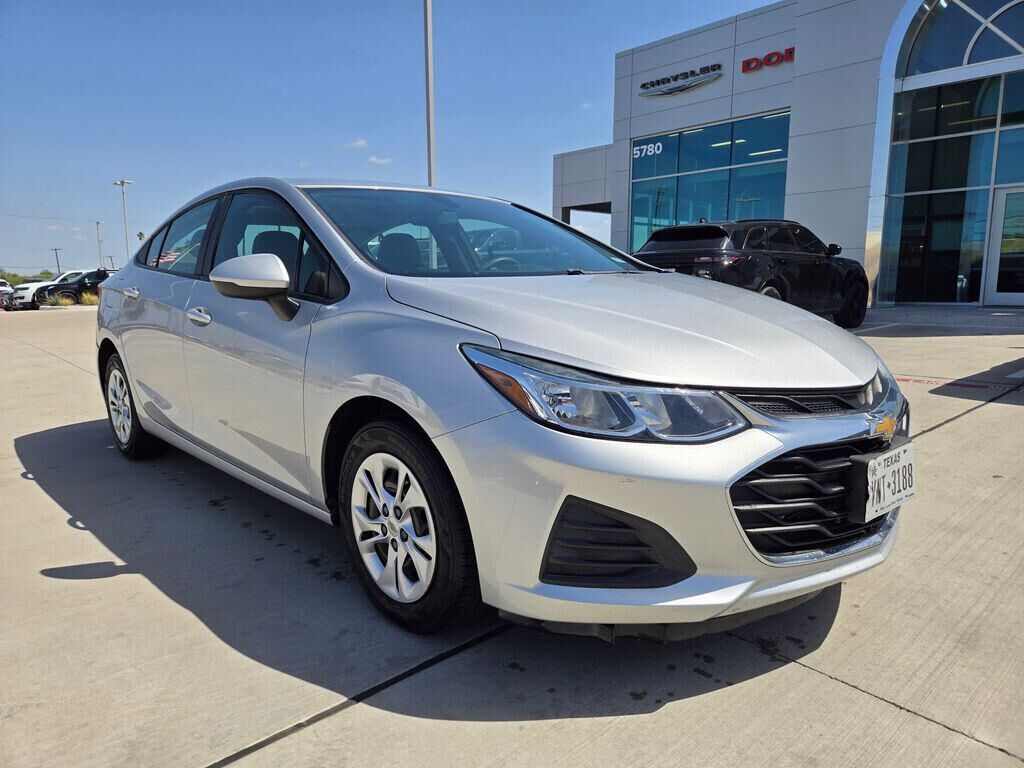 2019 CHEVROLET Cruze