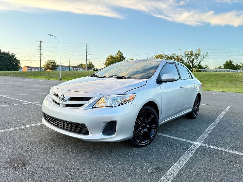 2011 TOYOTA Corolla