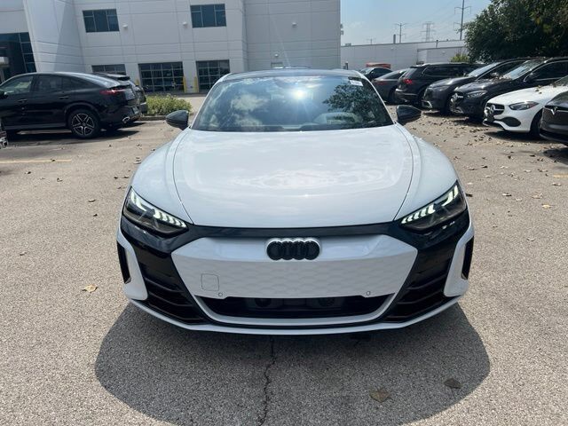 2024 AUDI e-tron GT