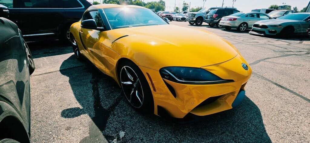 2022 TOYOTA Supra