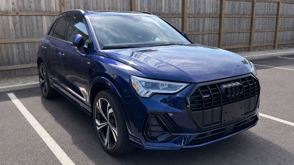2024 AUDI Q3